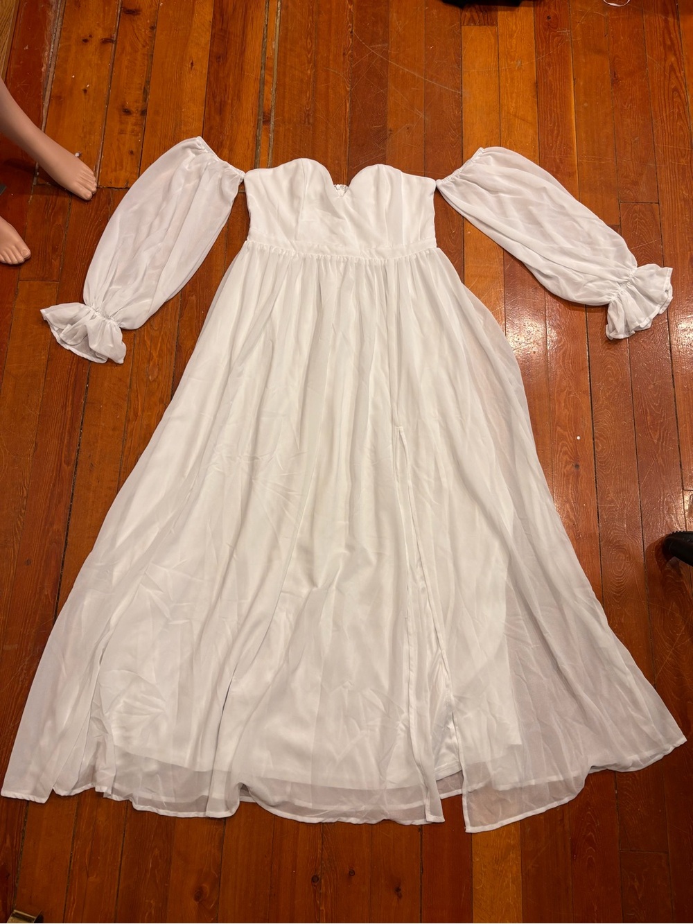White Maxi Dress Chiffon Sleeves Bride Snow Queen Halloween Costume Size 10